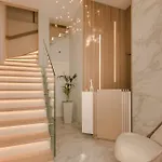 Piazza Apartment *