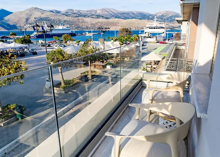 Piazza アパート *